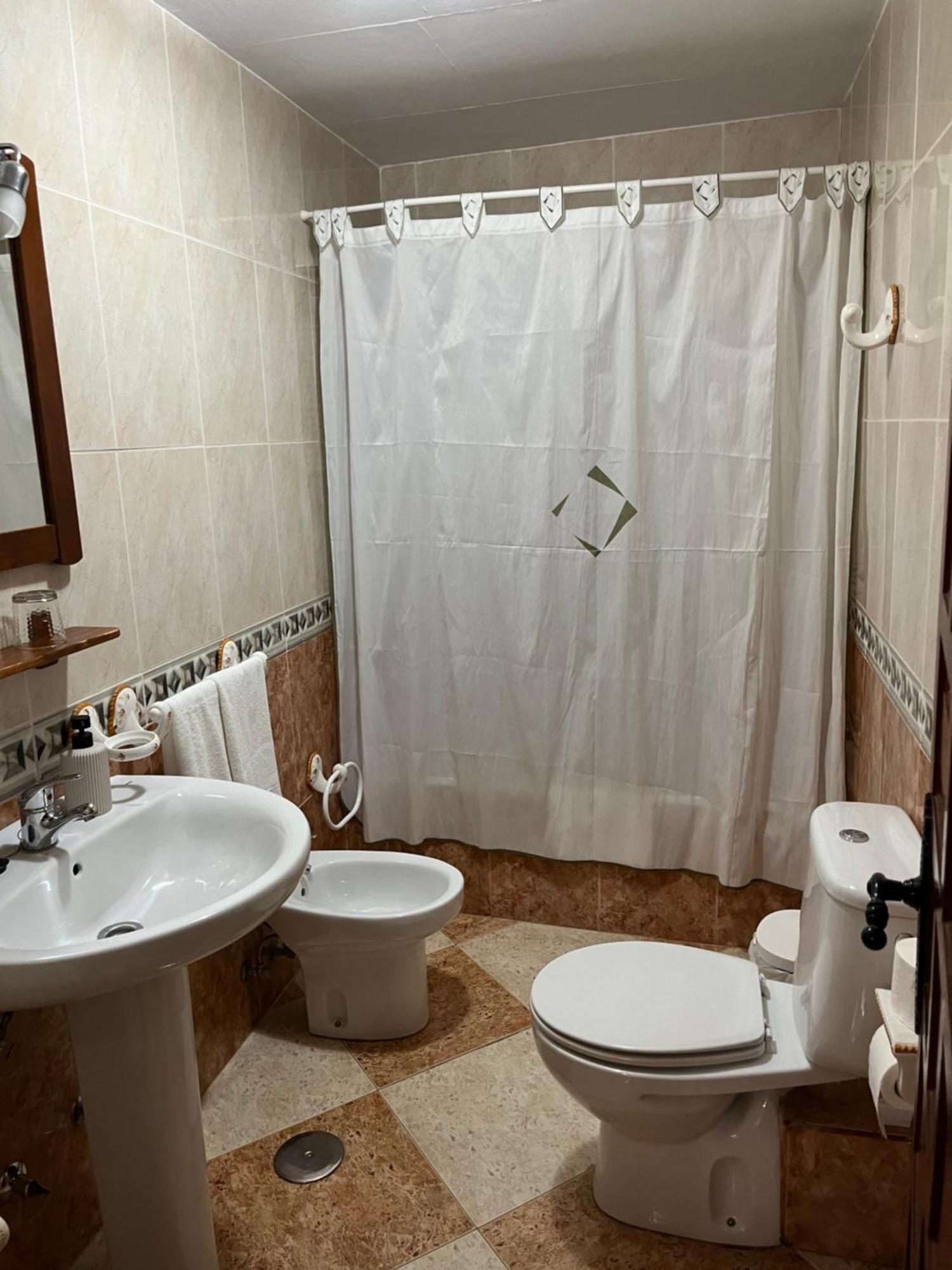Hostal Moraima กาปีเลย์รา ภายนอก รูปภาพ